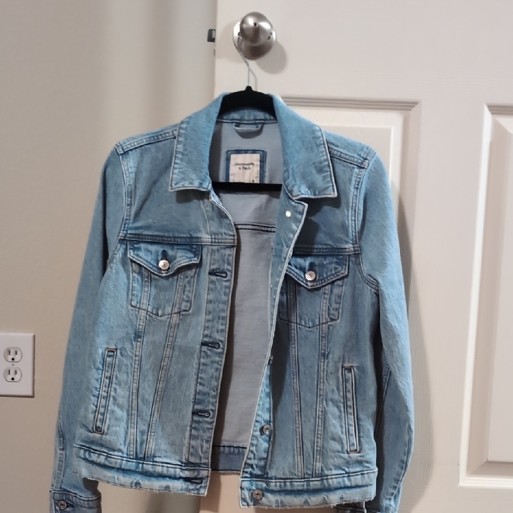 Abercrombie & Fitch Blue Jean Jacket Timeless Style